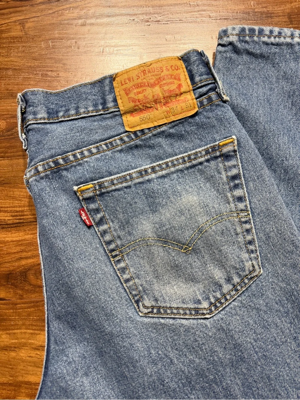 Levi’s 550 Relaxed Fit Jeans Light Wash W34 L31 Vintage Y2K Baggy Red Tab